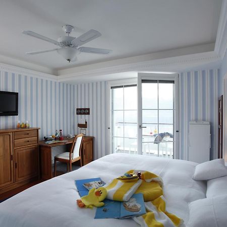 Holiday Hotel Yachtsport Resort Lago Maggiore Брисаго Екстериор снимка