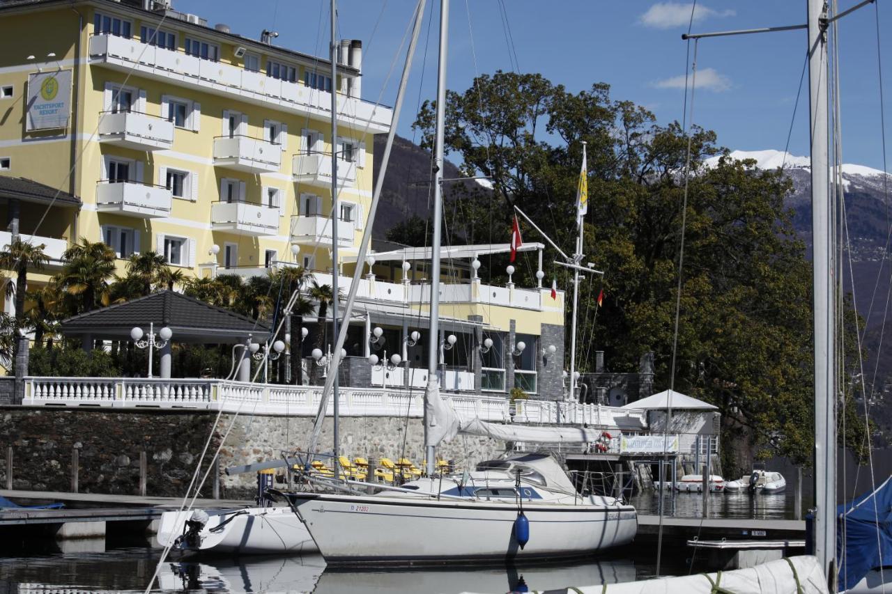 Holiday Hotel Yachtsport Resort Lago Maggiore Брисаго Екстериор снимка